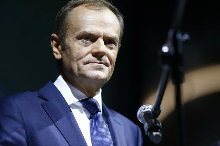 Donald Tusk skomentował rozłam na prawicy