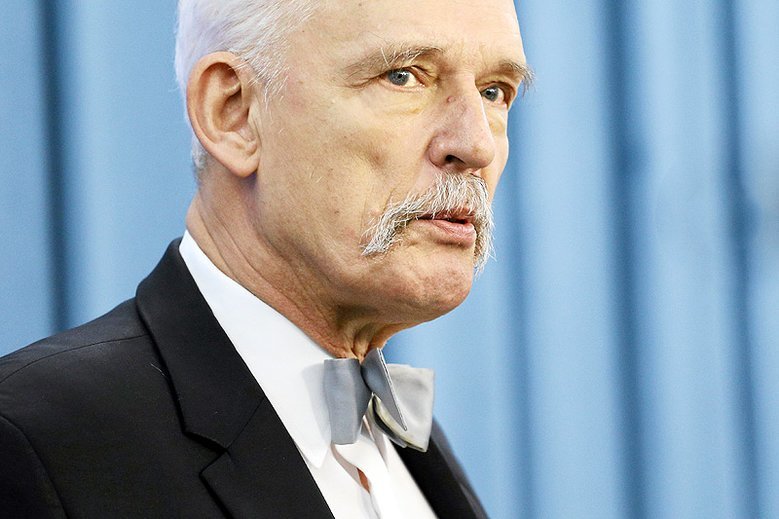 Janusz Korwin-Mikke może mieć problemy. Złożono przeciwko niemu doniesienie do Prokuratury Krajowej.