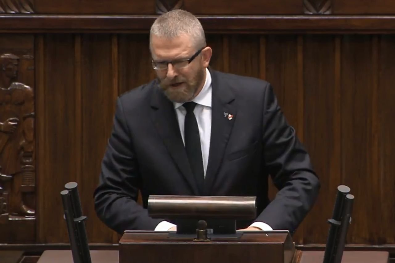 Grzegorz Braun z Konfederacji pokłócił się z Elżbietą Witek o porządek obrad w Sejmie.