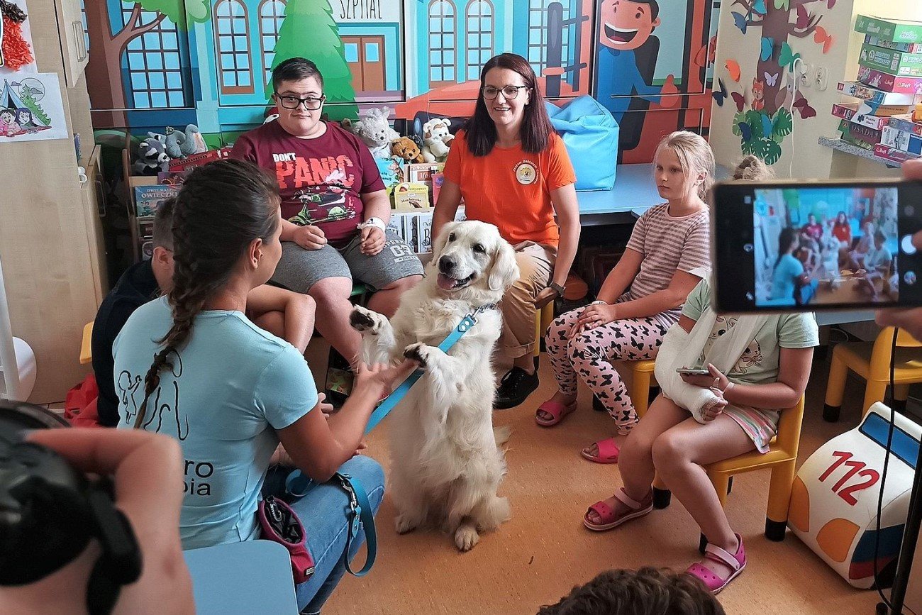 Szeregi specjalistów ze szpitala w Radomiu zasilą psy