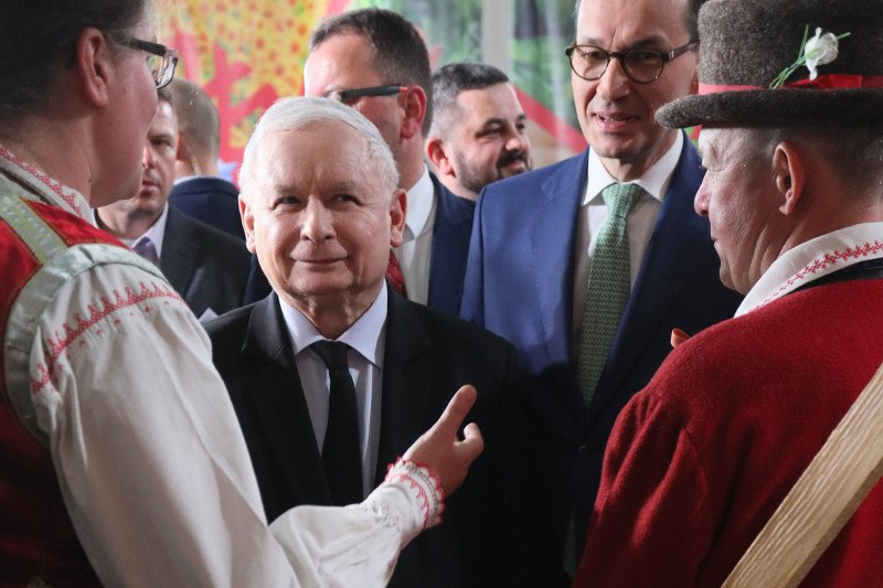 Prezes Jarosław Kaczyński spotkał się w sobotę z rolnikami na konwencji PiS w Kadzidle koło Ostrołęki.