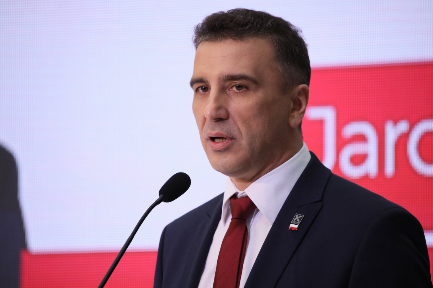 Jarosław Sachajko powiedział o nowych projektach ustaw Kukiz'15 i PiS.