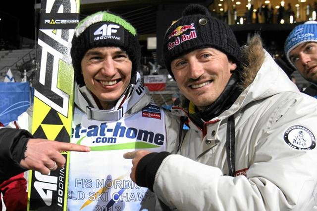 Adam Małysz przyznał, że chętnie zamieniłby swoje olimpijskie medale na jedno złoto