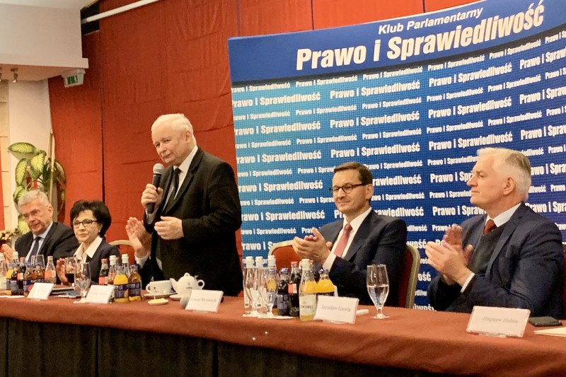 Jarosław Kaczyński nadał członkom swojej partii przydomki.