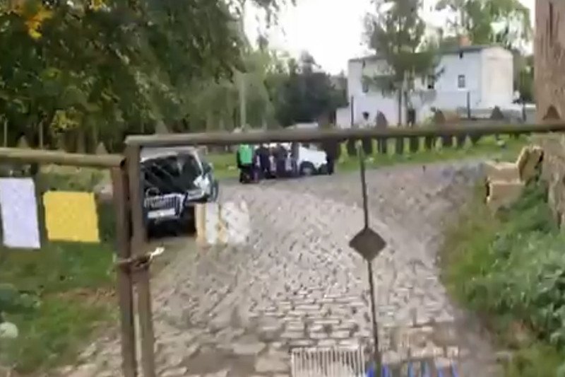 Dziennikarz TVP przyjechał do ośrodka Dolnośląskiego Inspektoratu Ochrony Zwierząt.