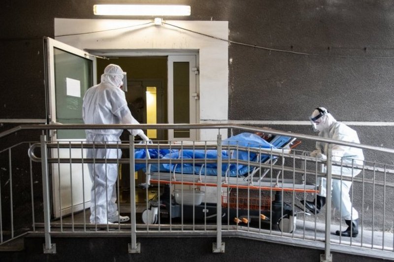 Jakie są objawy wirusa Nipah z Azji?