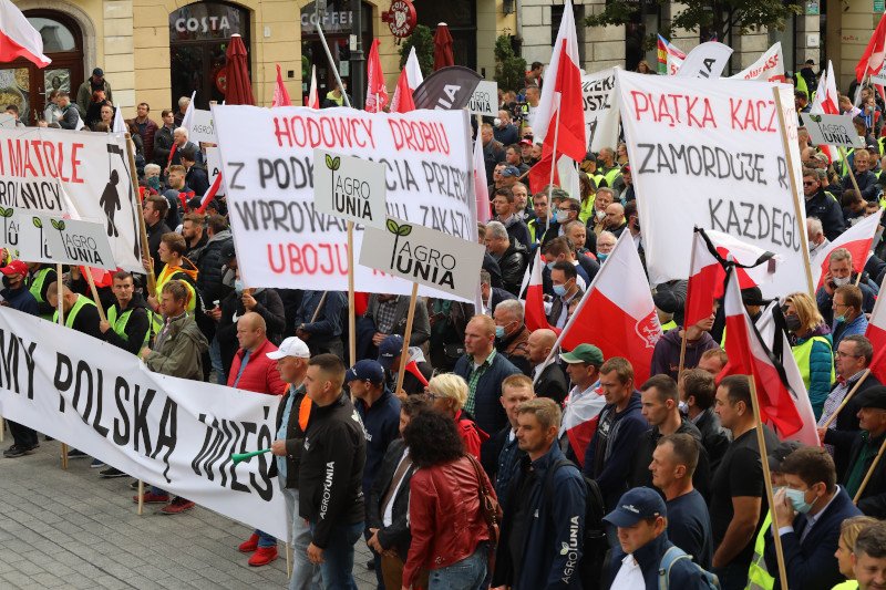 Tak wyglądał protest rolników w Warszawie pod koniec września.