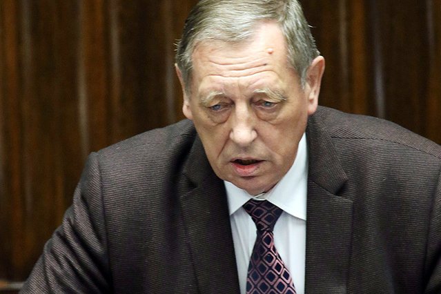 Prokuratura sprawdza stodołę ministra Szyszki