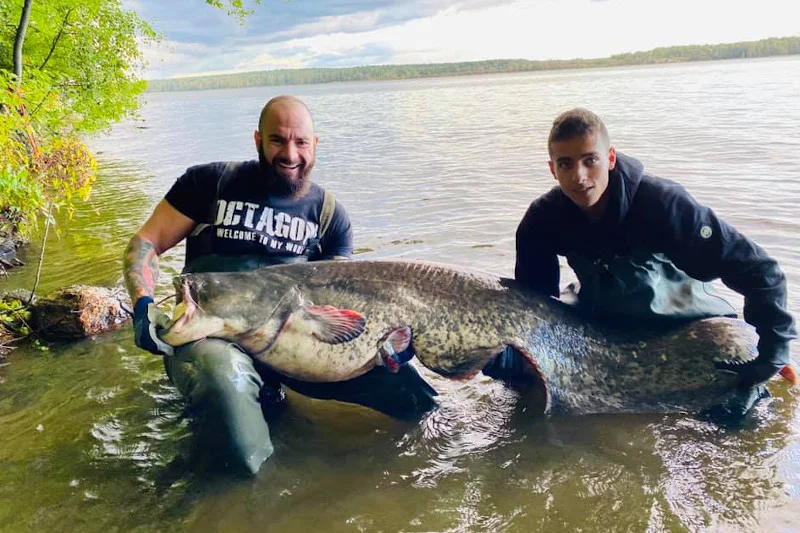 Sum, który miał 205 cm.