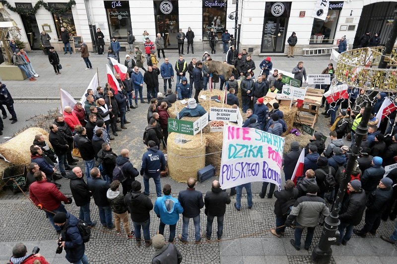Protest rolników z Agrounii na Nowym Świecie w Warszawie.